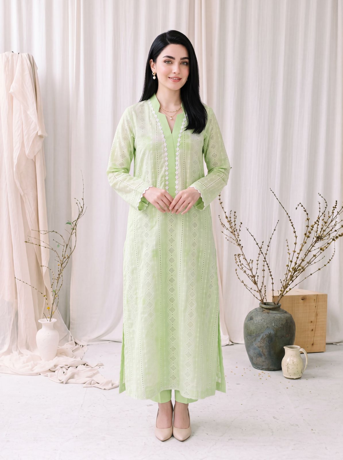 Aura Pastel Pistachio 2PC Embroidered Lawn Pret – VLZ – 0098