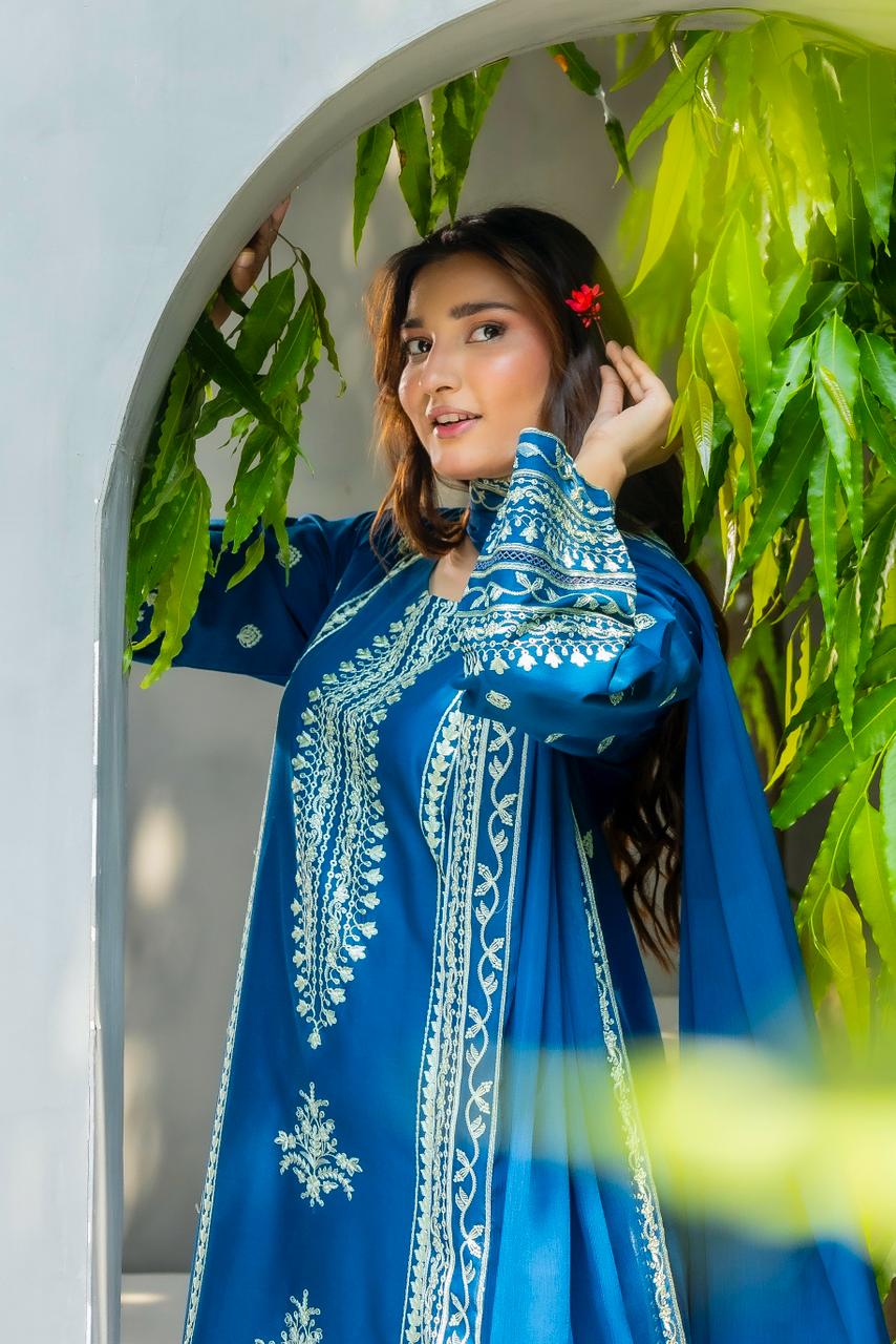 Zafiro Royal Blue 3PC Embroidered Lawn Suit – VLZ-0084
