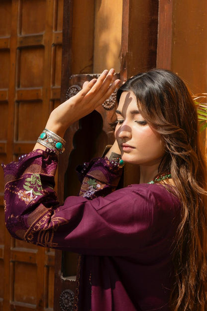 Ciruela Plum 2PC Embroidered Lawn Pret – VLZ-0076