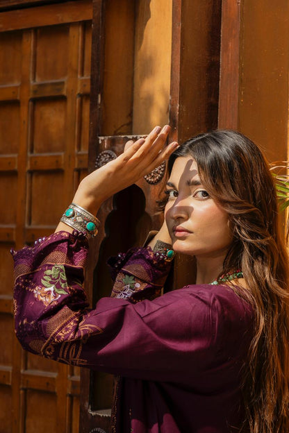 Ciruela Plum 2PC Embroidered Lawn Pret – VLZ-0076