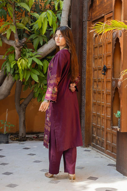 Ciruela Plum 2PC Embroidered Lawn Pret – VLZ-0076