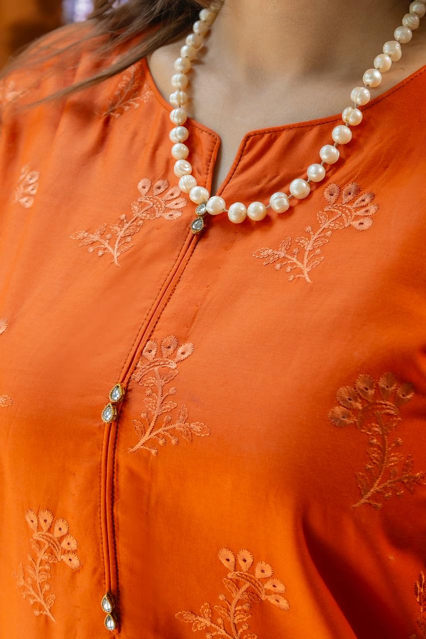 Candela Burnt Orange 2PC Embroidered Lawn Pret – VLZ-0075